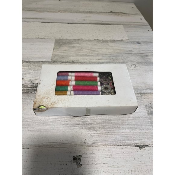 Set of thread spools and bobbins multi-colored NWT - Picture 3 of 3